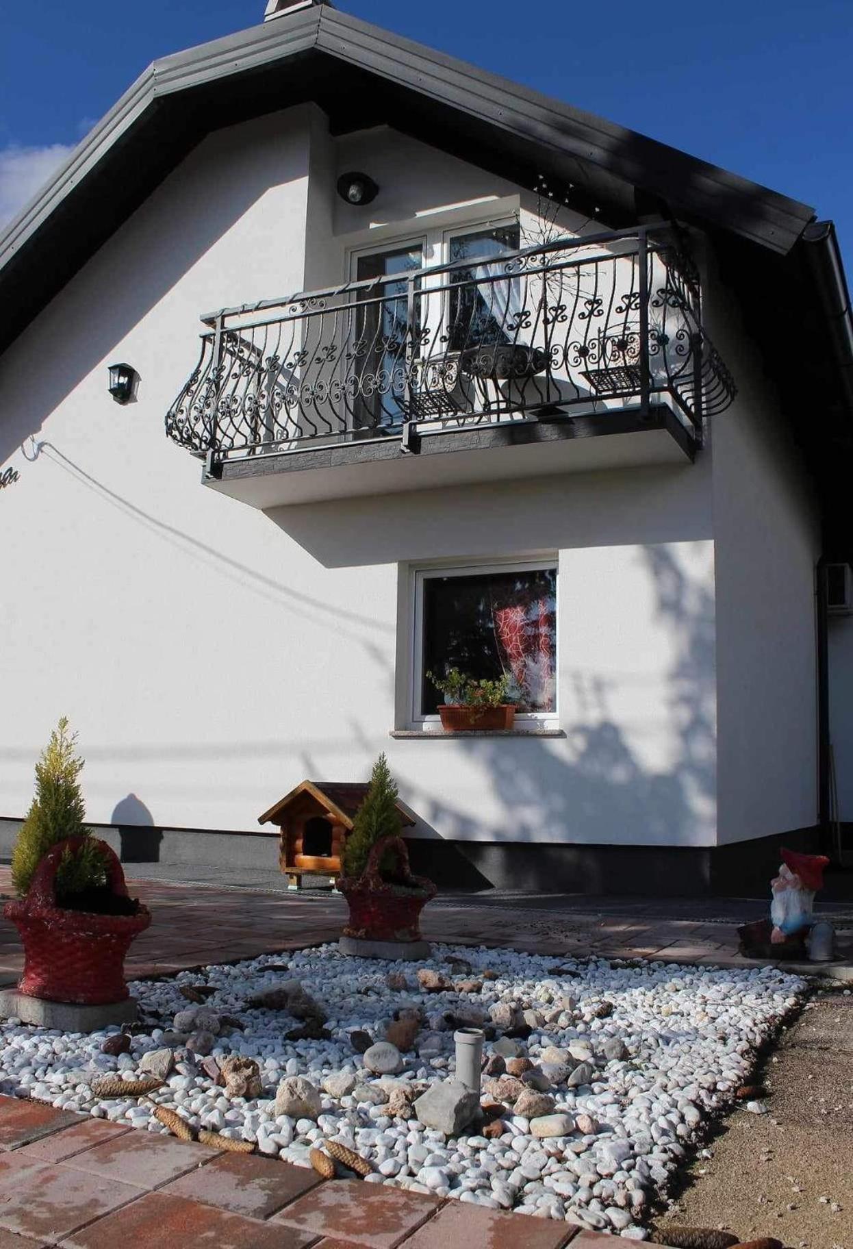 Relax Home Rajna Korenica Exterior photo